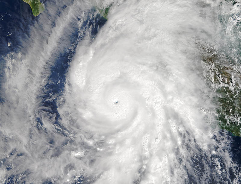 En un mundo que se calienta, los científicos del clima consideran huracanes de categoría 6