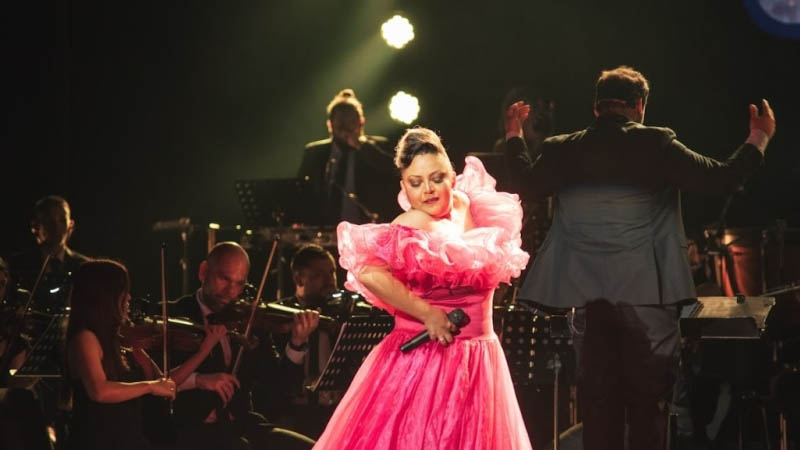 Homenaje Sinfónico a las Madres con los grandes éxitos de Rocío Dúrcal & Ana Gabriel